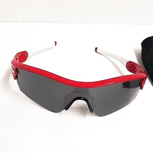 Oakley sunglasses MLBP 2014 white red authentic - Classic Fashion DealsOakley sunglasses MLBP 2014 white red authenticSunglassesOakleyClassic Fashion Deals