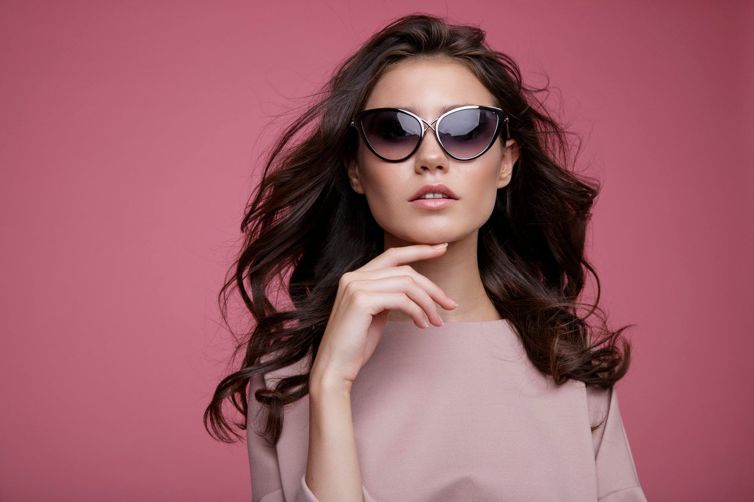 Women Sunglasses - Classic Fashion Deals