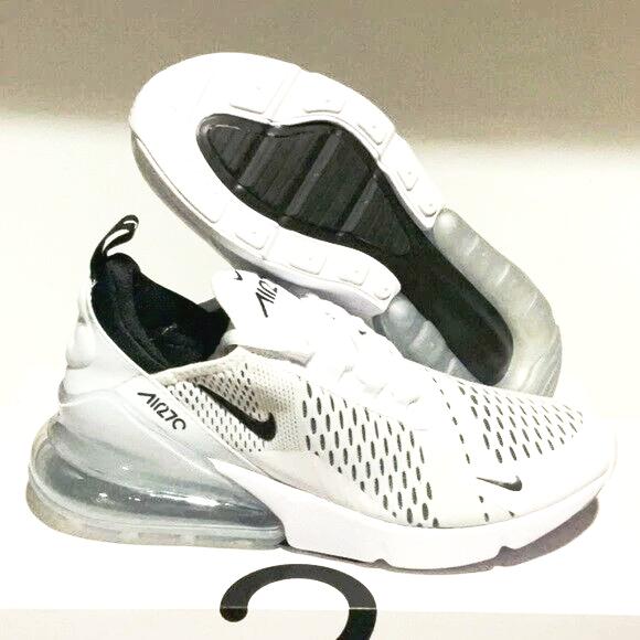 Woman’s Nike air max 270 black white running shoes size 6.5 us
