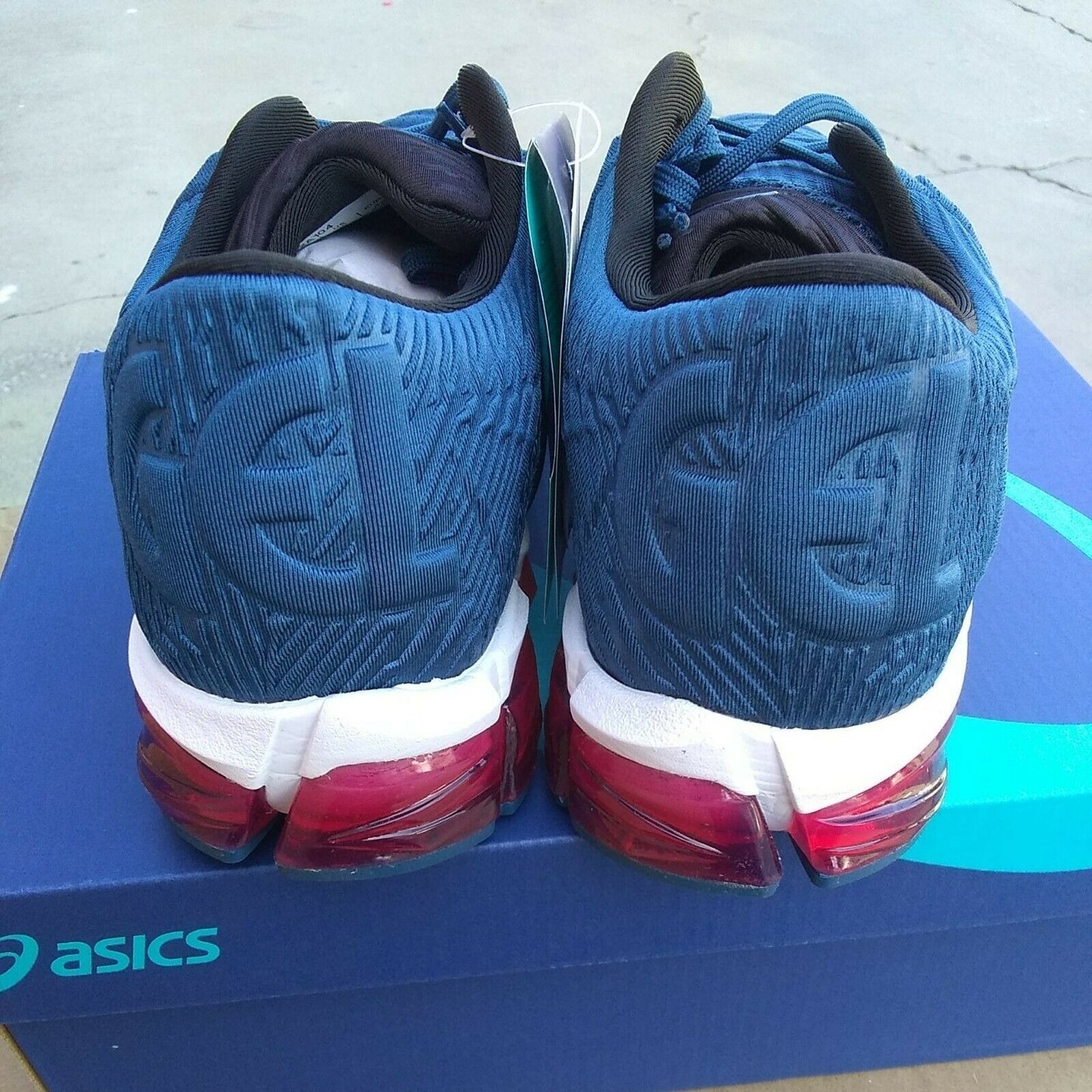 Asics woman"s gel quantum 360 5 mako blue running shoes size 10.5 US