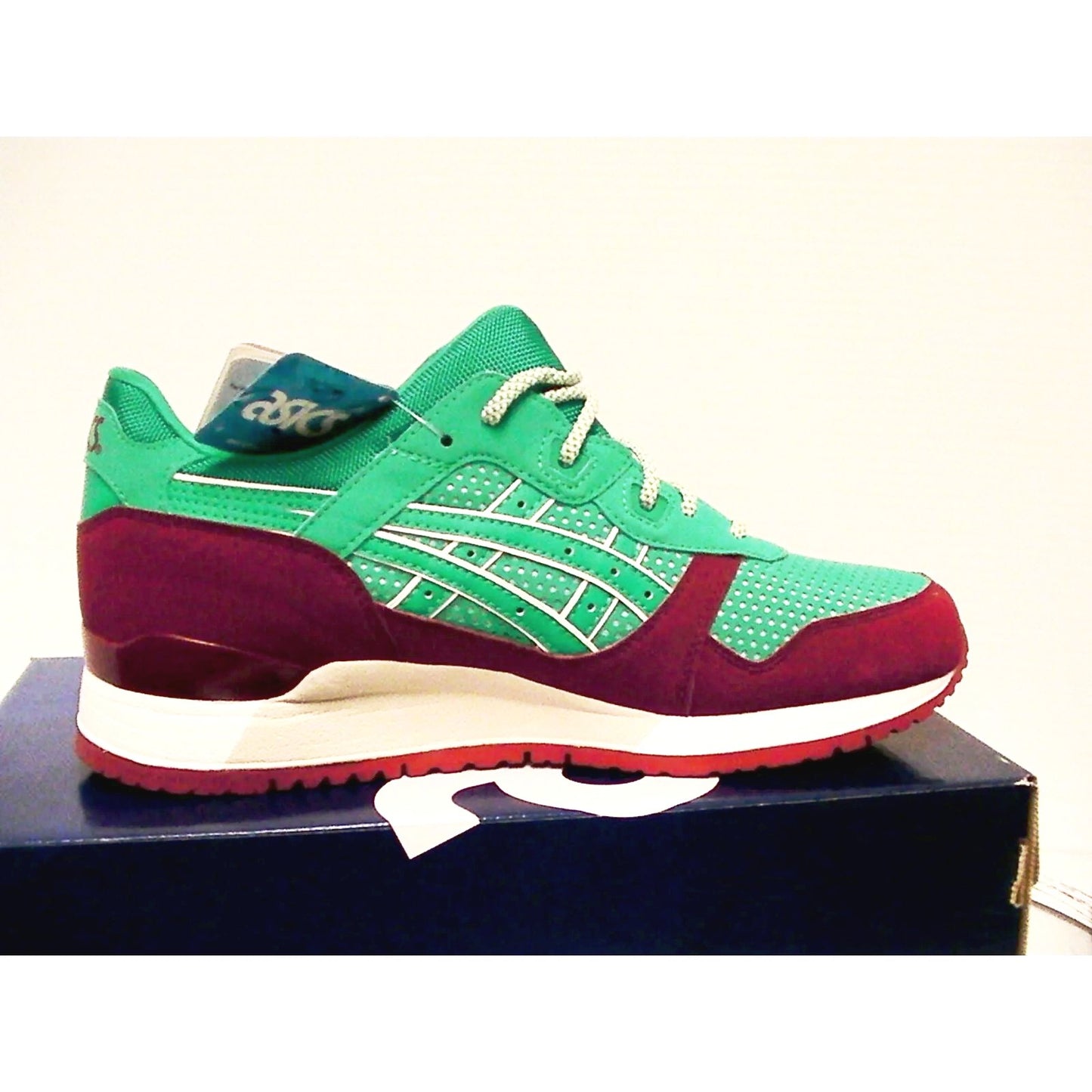 Asics men running shoes gel-lyte iii size 8.5 us spectra green new with box - Classic Fashion Deals