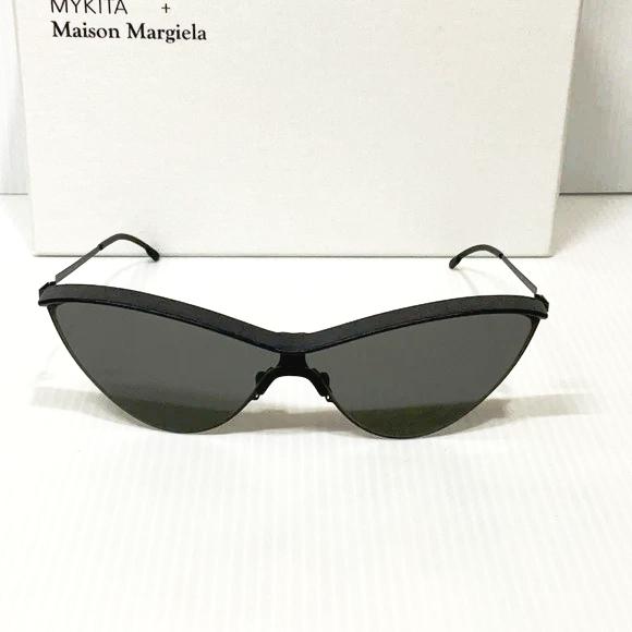 Woman's Mykita sunglasses Mikita+Madison Margiela mmecho002 cat eye
