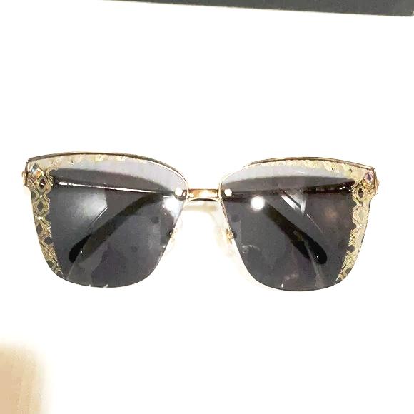 Woman’s Chopard new sunglasses schc19S made in Italy