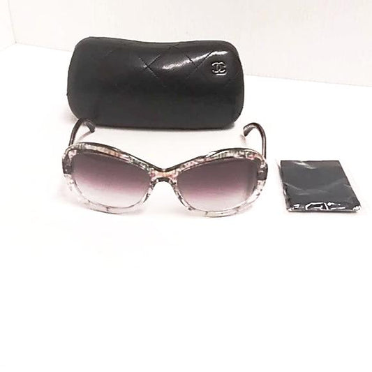 Woman Chanel sunglasses 5219 pink lenses authentic made in Jtaly