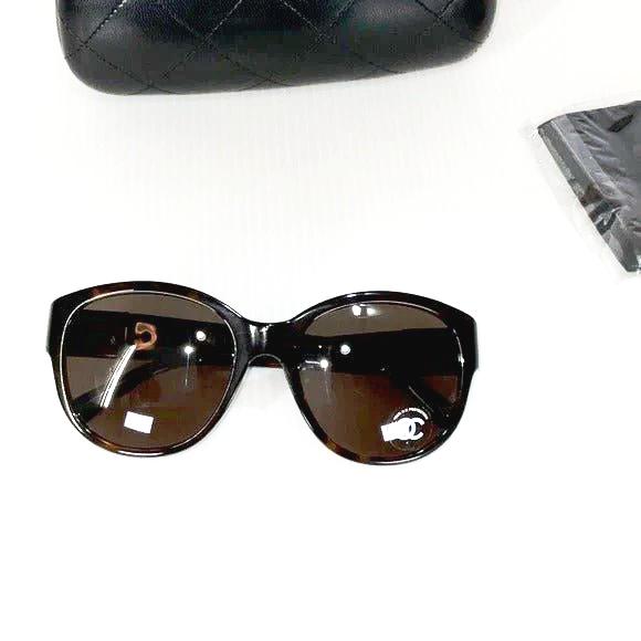 Woman’s Chanel sunglasses 5197-H tortoise frame brown lenses - Classic Fashion Deals